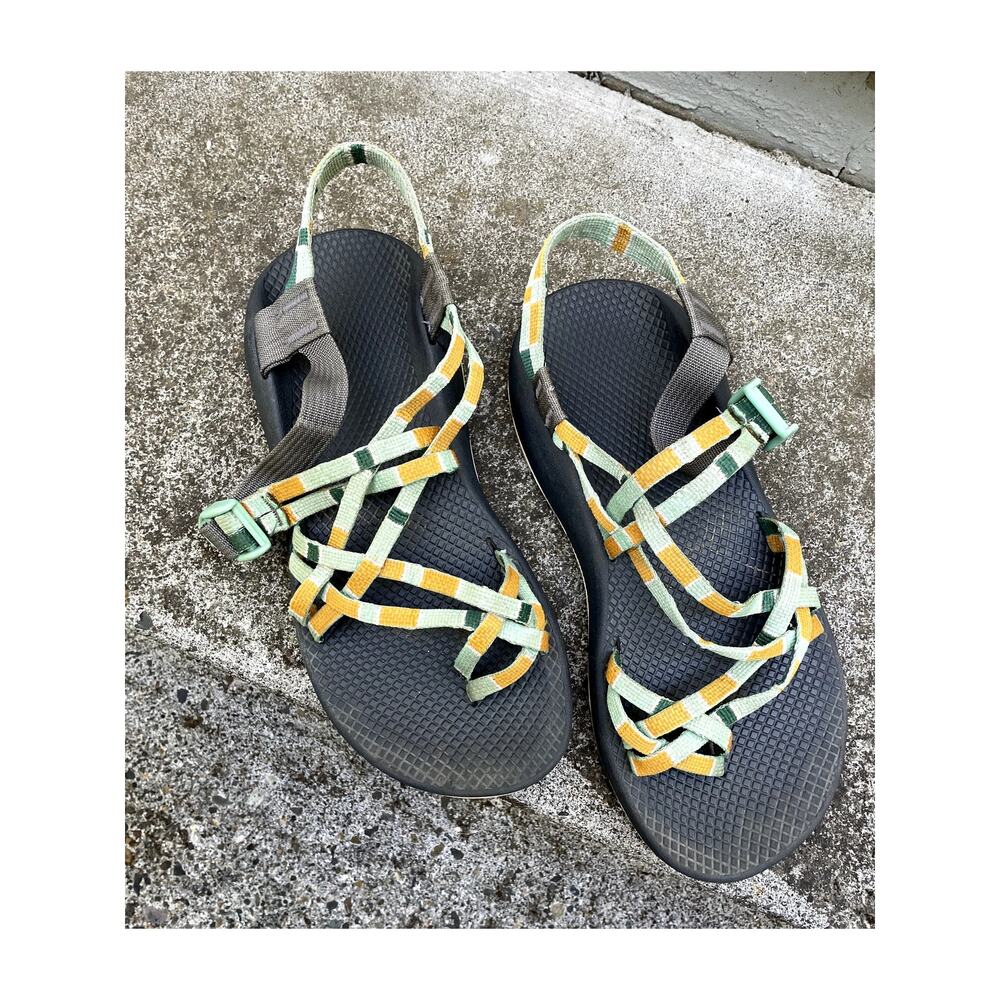 Chaco Zx2 Classic Aqua & Orange Women’s Strappy Hiking/Water Sandals – Size 10
